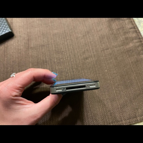 iPhone 4s - Picture 6 of 11